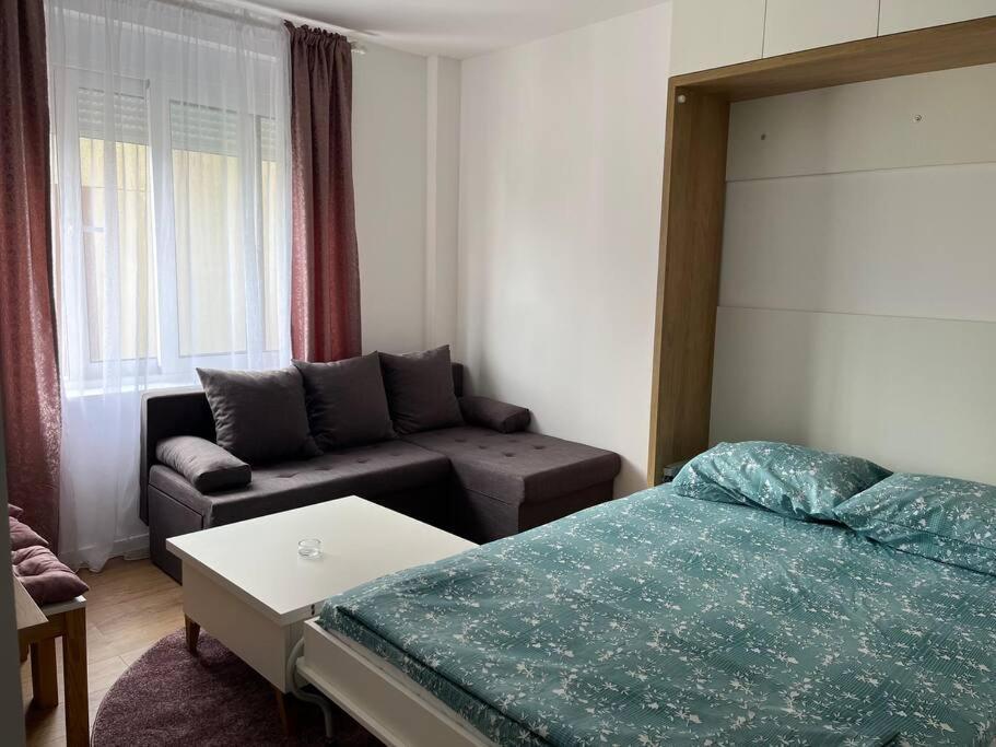 Apartment Centar Подгориця Екстер'єр фото